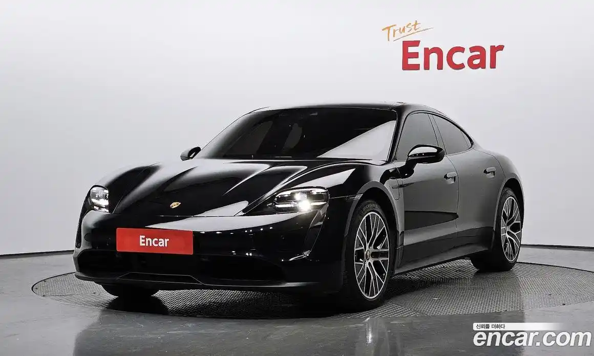 Porsche Taycan 2024 0.1 Автомат в Москве № 230958, фото 15