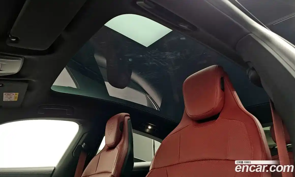 Porsche Taycan 2024 0.1 Автомат в Москве № 230958, фото 20