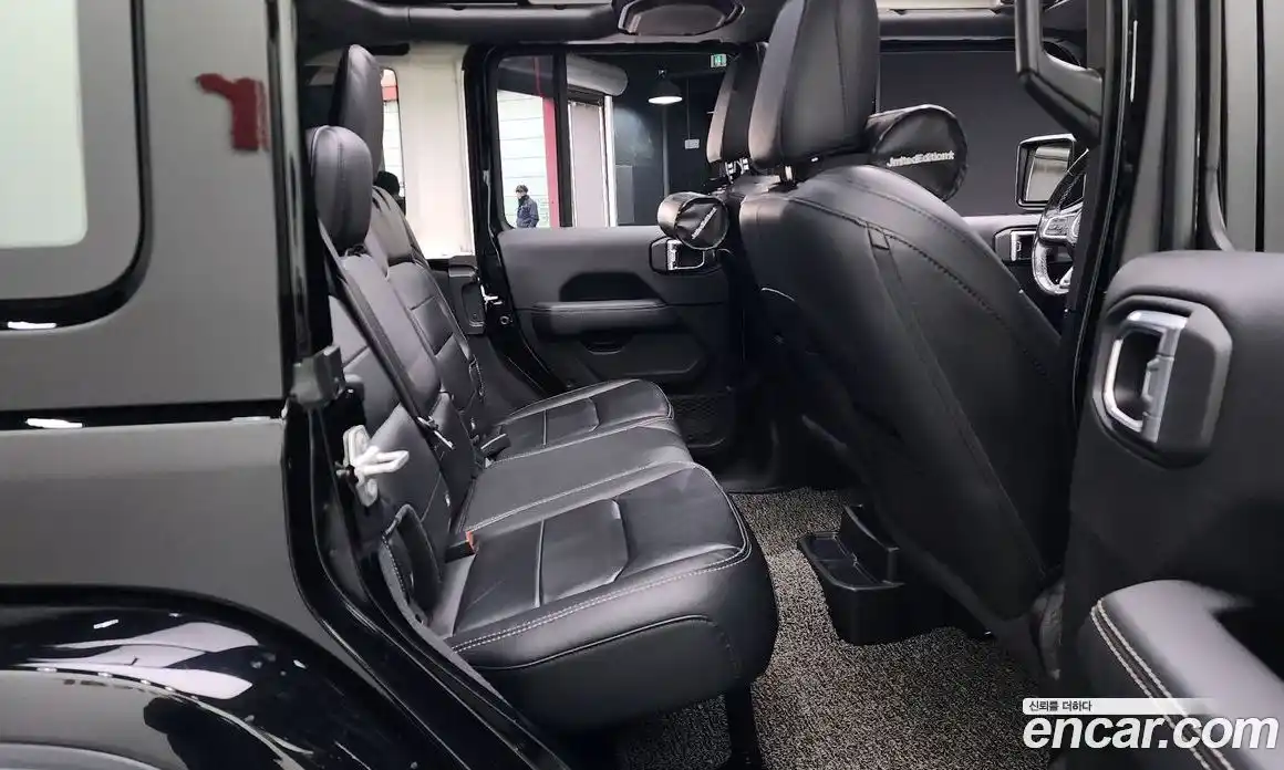 Jeep Wrangler 2021 2.0 Автомат в Москве № 232377, фото 14