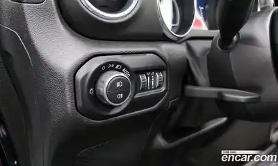 Jeep Wrangler 2021 2.0 Автомат в Москве № 232377, миниатюра 2