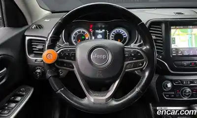 Jeep Cherokee 2019 2.4 Автомат в Москве № 232736, миниатюра 12