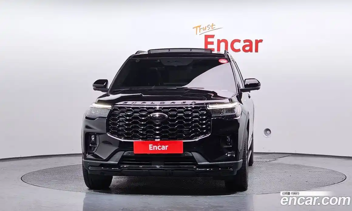 Ford Explorer 2025 2.3 Автомат в Москве № 233022, фото 9