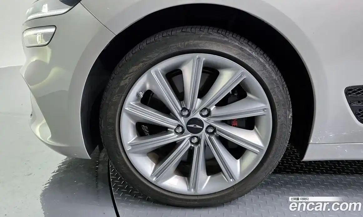 Genesis G70 2024 2.5 Автомат в Москве № 23447, фото 14