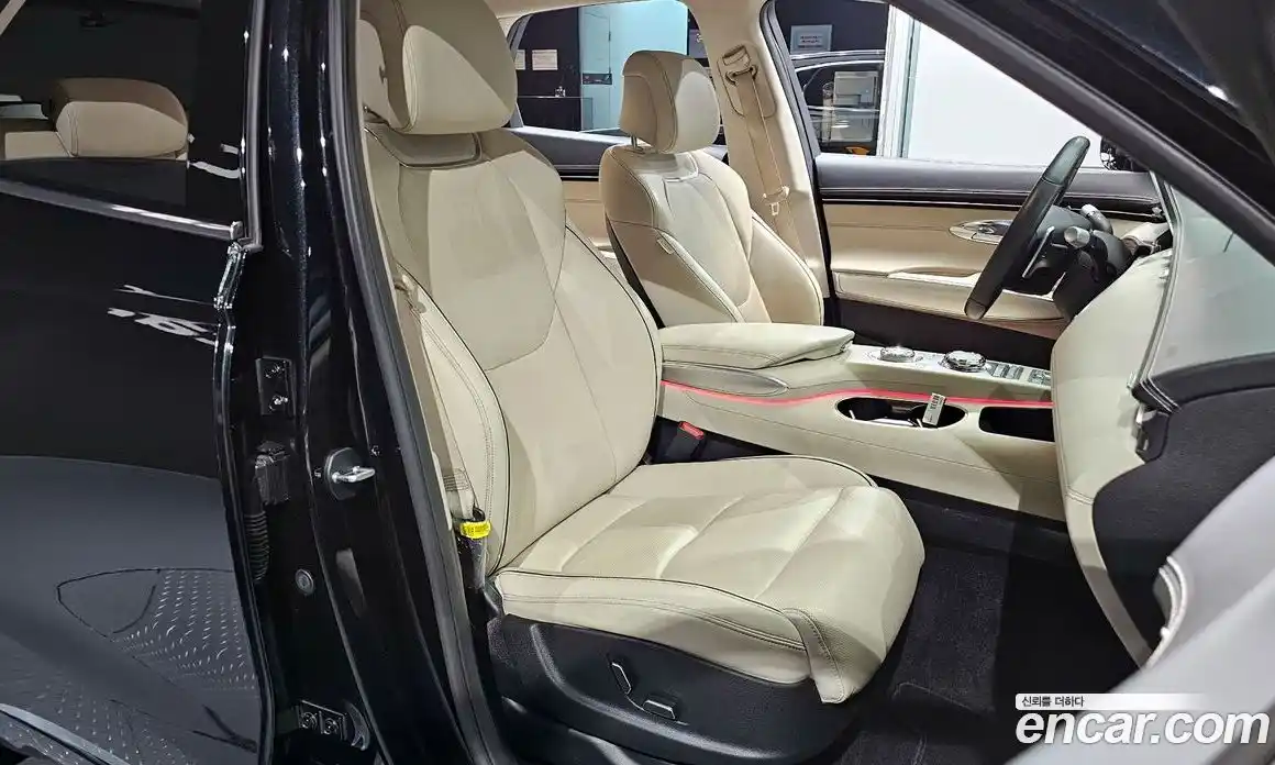 Genesis GV70 2023 2.5 Автомат в Москве № 24505, фото 19