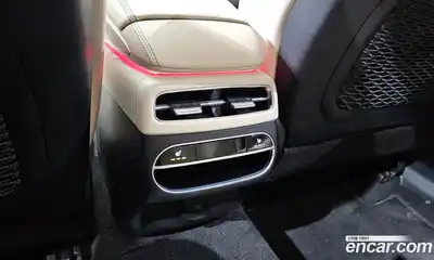 Genesis GV70 2023 2.5 Автомат в Москве № 24505, миниатюра 7