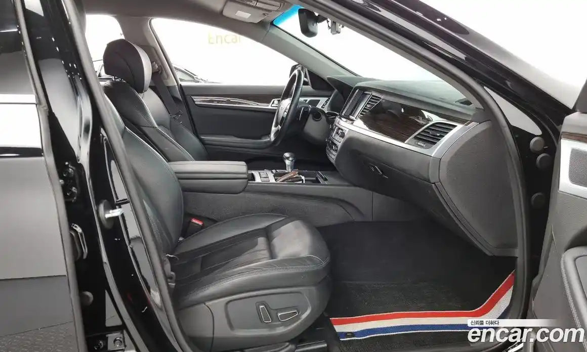 Genesis G80 2017 3.3 Автомат в Москве № 25034, фото 11