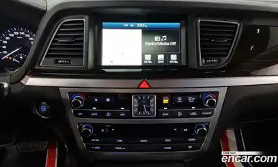 Genesis G80 2017 3.3 Автомат в Москве № 25034, миниатюра 7