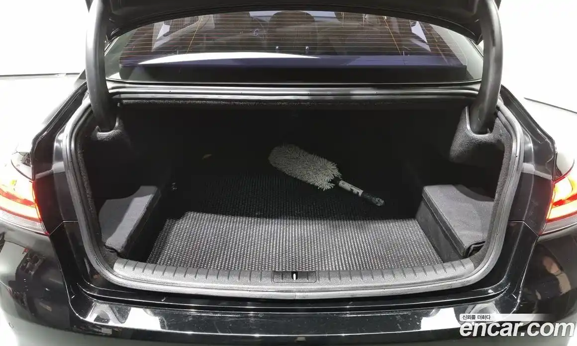 Genesis G80 2017 3.3 Автомат в Москве № 25034, фото 8