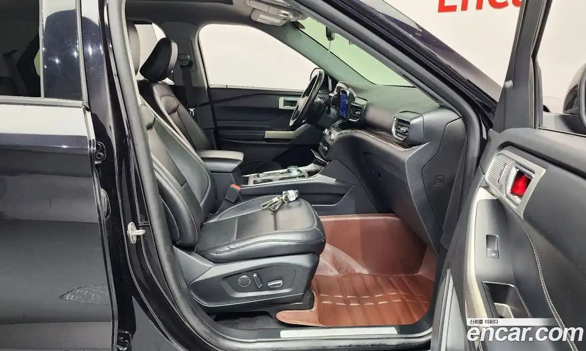 Ford Explorer 2020 2.3 Автомат в Москве № 255664, фото 3