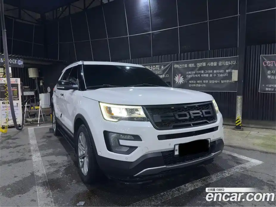 Ford Explorer 2017 2.3 Автомат в Москве № 259649, фото 8