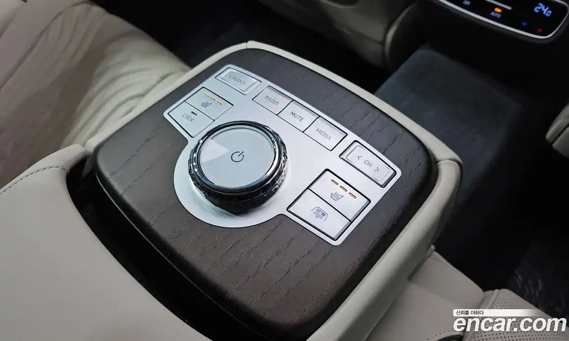 Genesis G80 2023 2.5 Автомат в Москве № 26028, фото 18