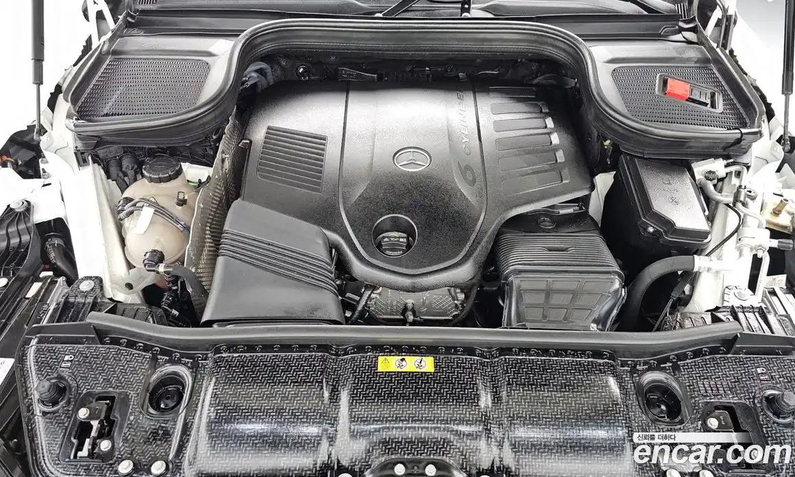 Mercedes-Benz GLE-Class 2021 3.0 Автомат в Москве № 262311, фото 1