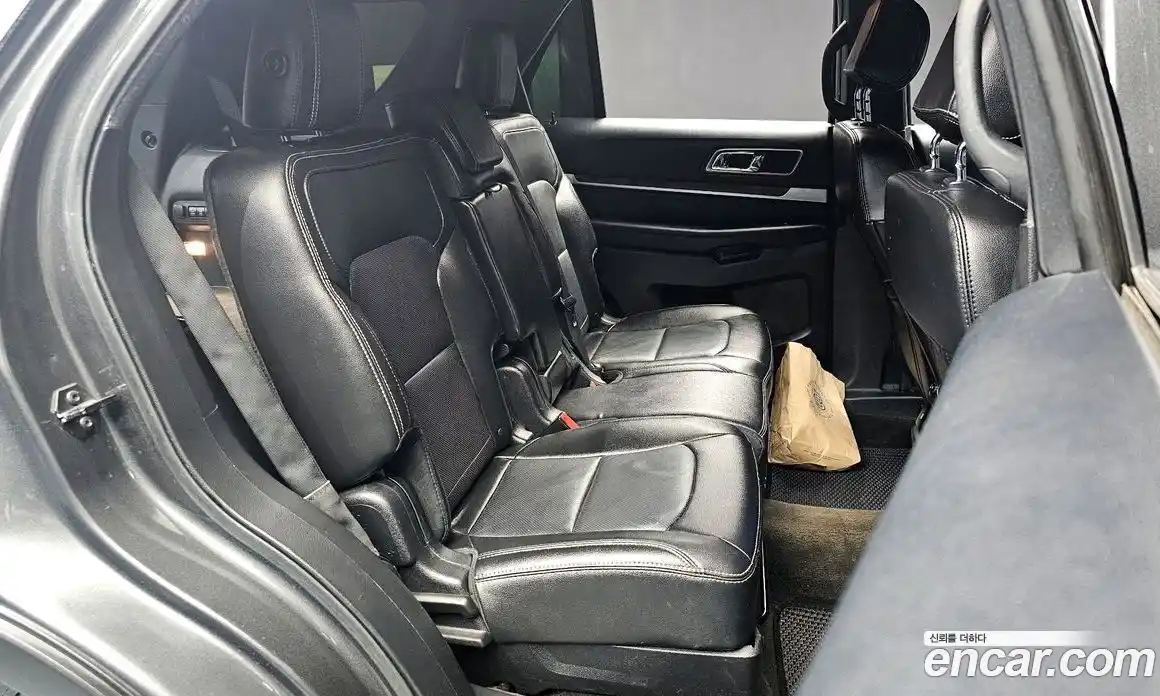Ford Explorer 2016 2.3 Автомат в Москве № 273474, фото 9