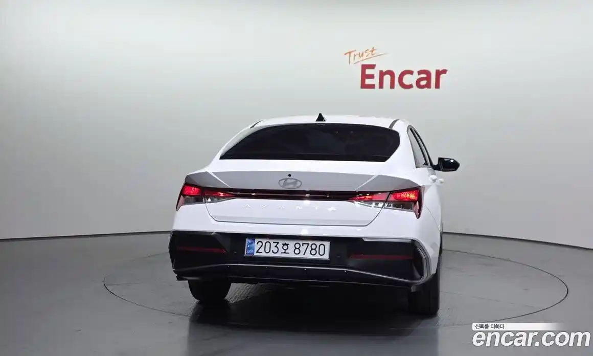 Hyundai Avante 2026 1.6 Автомат в Москве № 275740, фото 8