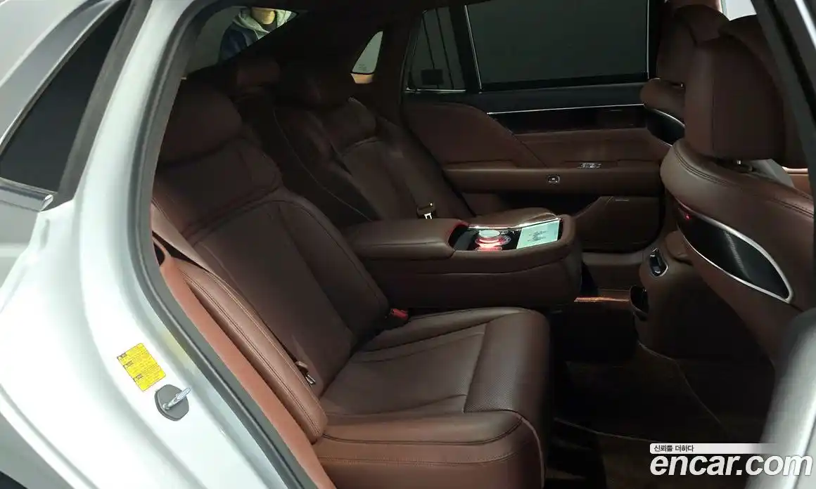 Genesis G90 2023 3.5 Автомат в Москве № 27695, фото 15