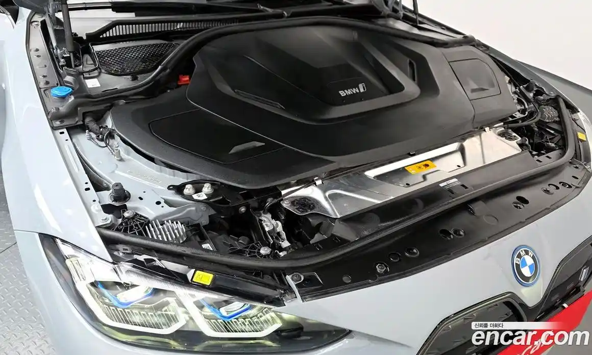 BMW i4 2024 0.2 Автомат в Москве № 280879, фото 4