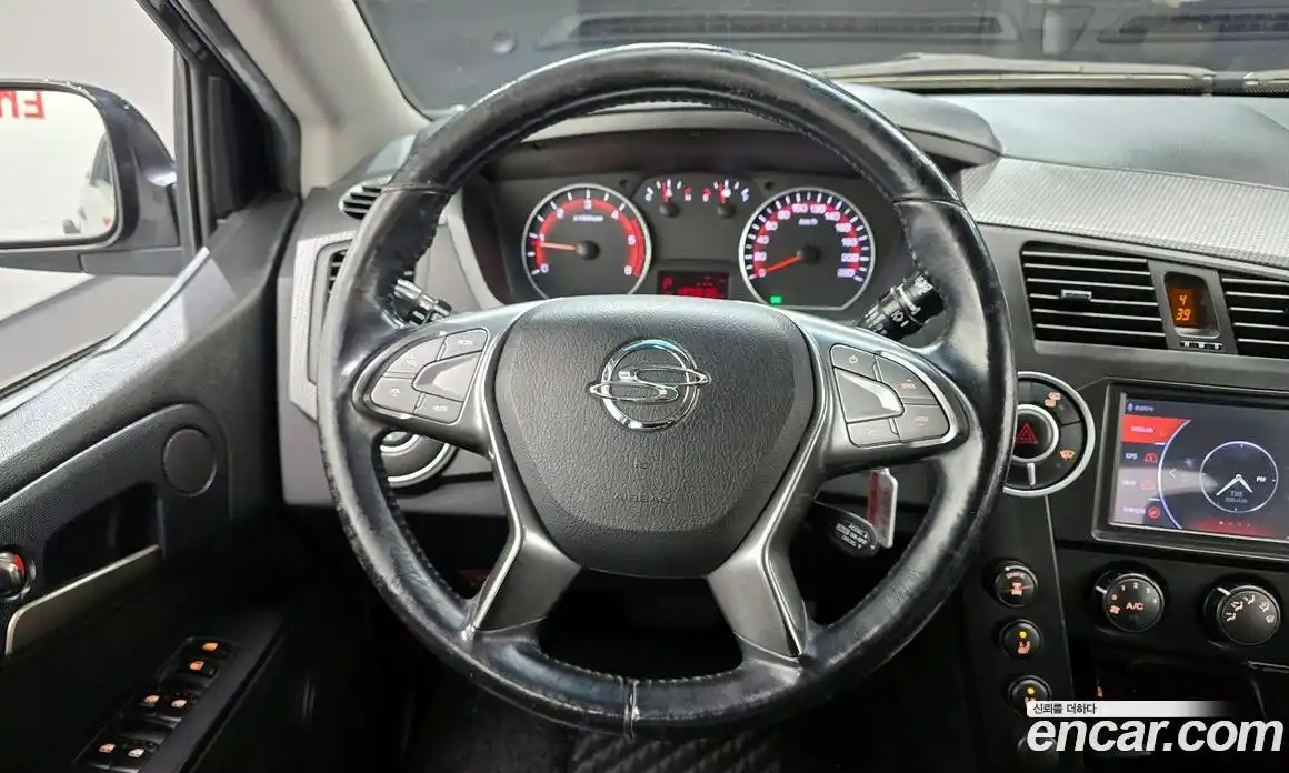 SsangYong Korando 2015 2.0 Автомат в Москве № 28568, фото 16