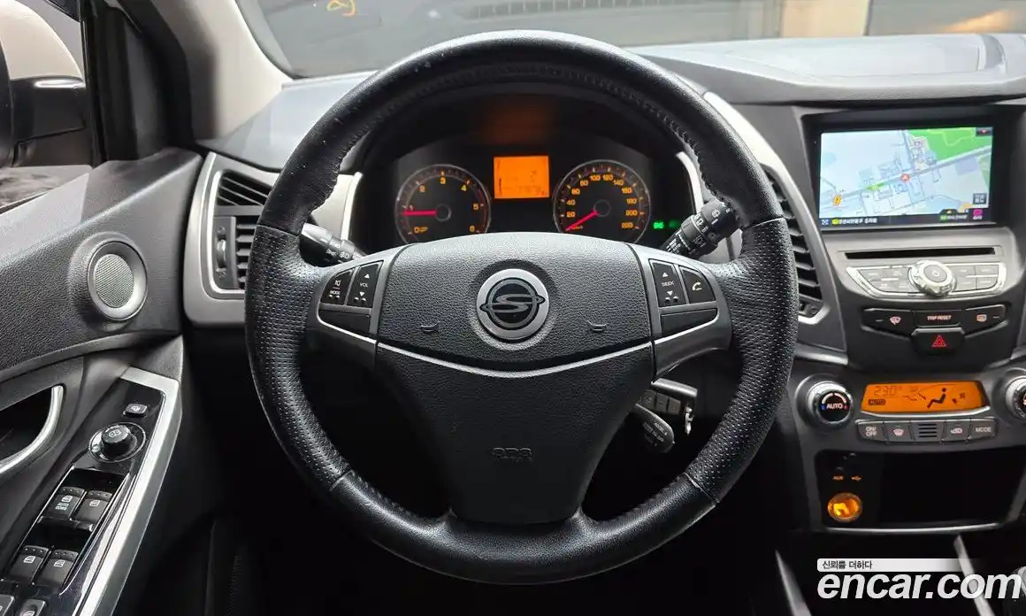 SsangYong Korando 2014 2.0 Механическая в Москве № 28889, фото 18