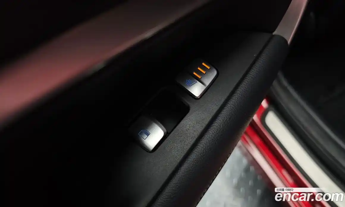 Genesis G70 2018 2.0 Автомат в Москве № 289621, фото 11