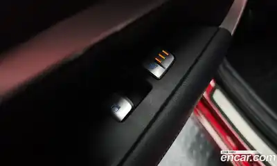 Genesis G70 2018 2.0 Автомат в Москве № 289621, миниатюра 11