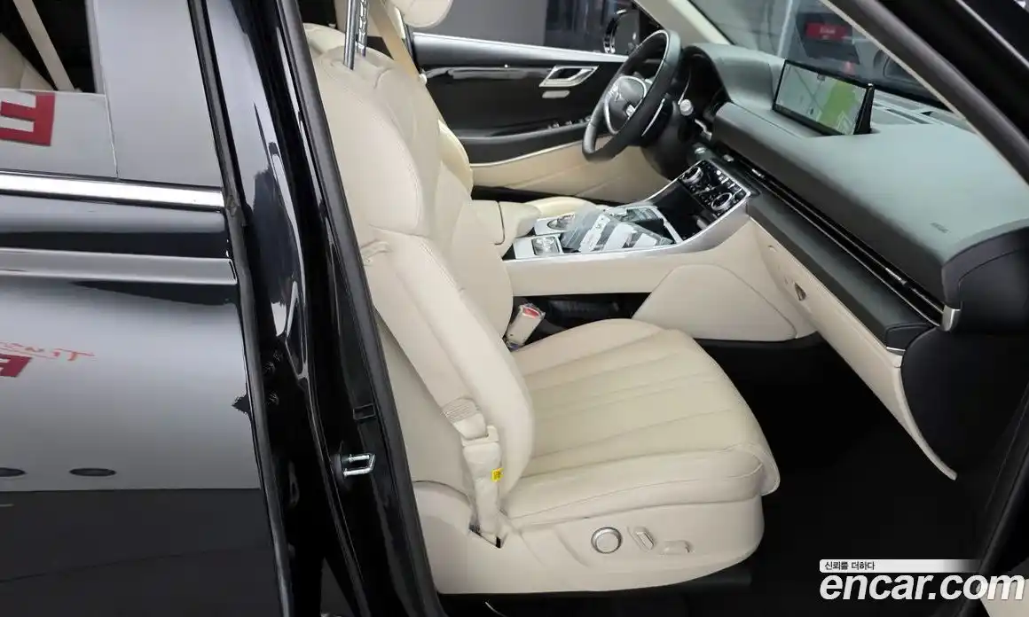 Genesis GV80 2023 2.5 Автомат в Москве № 298636, фото 6