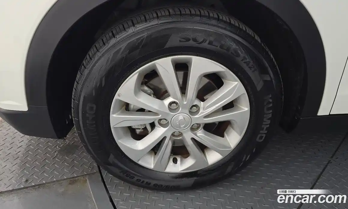 SsangYong TIBOLI 2020 1.5 Автомат в Москве № 29984, фото 8