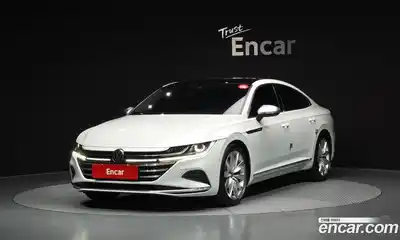 Volkswagen Arteon 2023 2.0 Автомат в Москве № 301101, миниатюра 2
