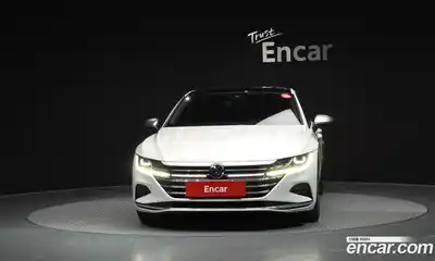 Volkswagen Arteon 2023 2.0 Автомат в Москве № 301101, миниатюра 3