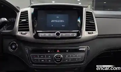 SsangYong Rexton 2019 2.2 Автомат в Москве № 30387, миниатюра 3