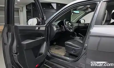 SsangYong Rexton 2019 2.2 Автомат в Москве № 30387, миниатюра 6