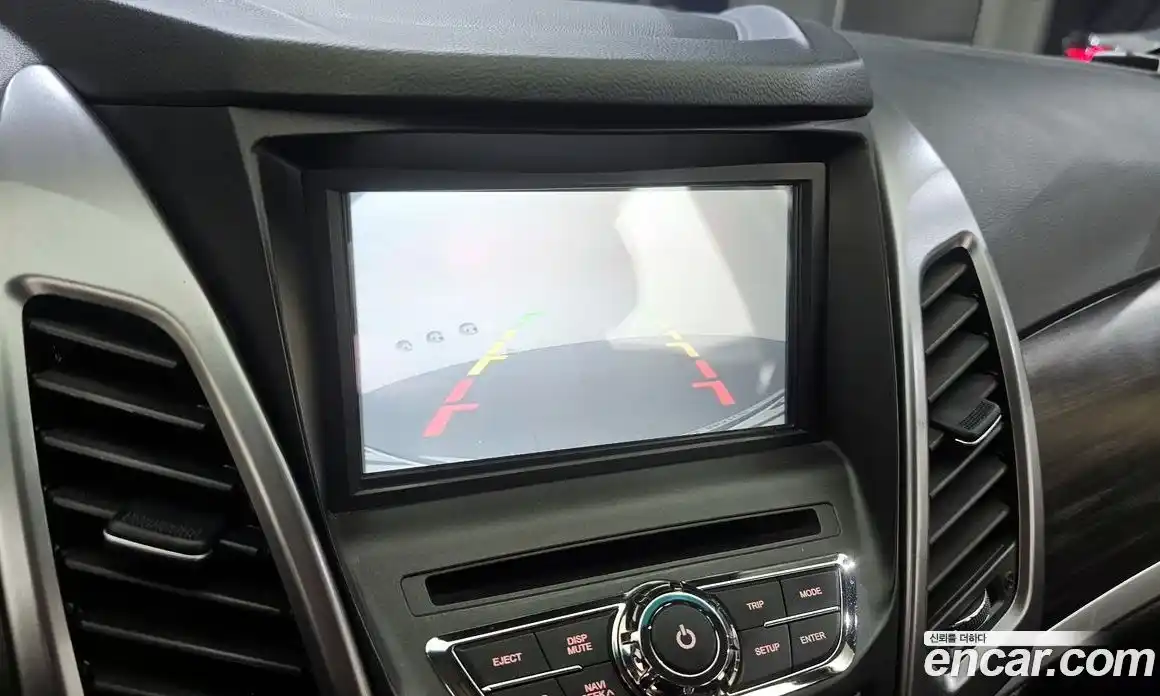 SsangYong Korando 2015 2.0 Автомат в Москве № 30407, фото 14