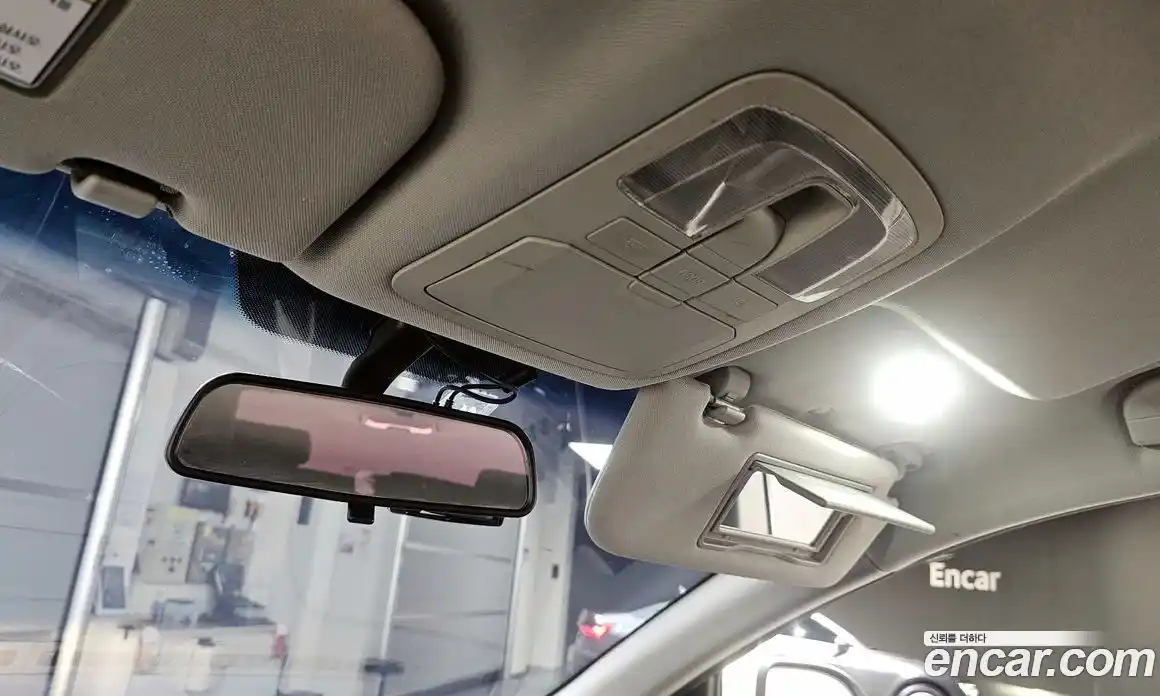 SsangYong Korando 2015 2.0 Автомат в Москве № 30407, фото 17