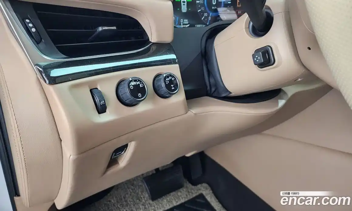 Cadillac Escalade 2020 6.2 Автомат в Москве № 306837, фото 16