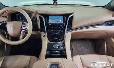 Cadillac Escalade 2020 6.2 Автомат в Москве № 306837, миниатюра 3