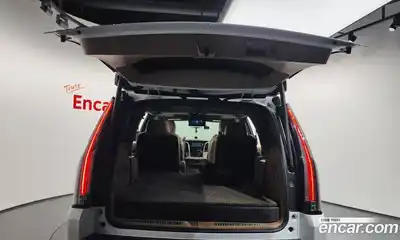 Cadillac Escalade 2020 6.2 Автомат в Москве № 306837, миниатюра 4