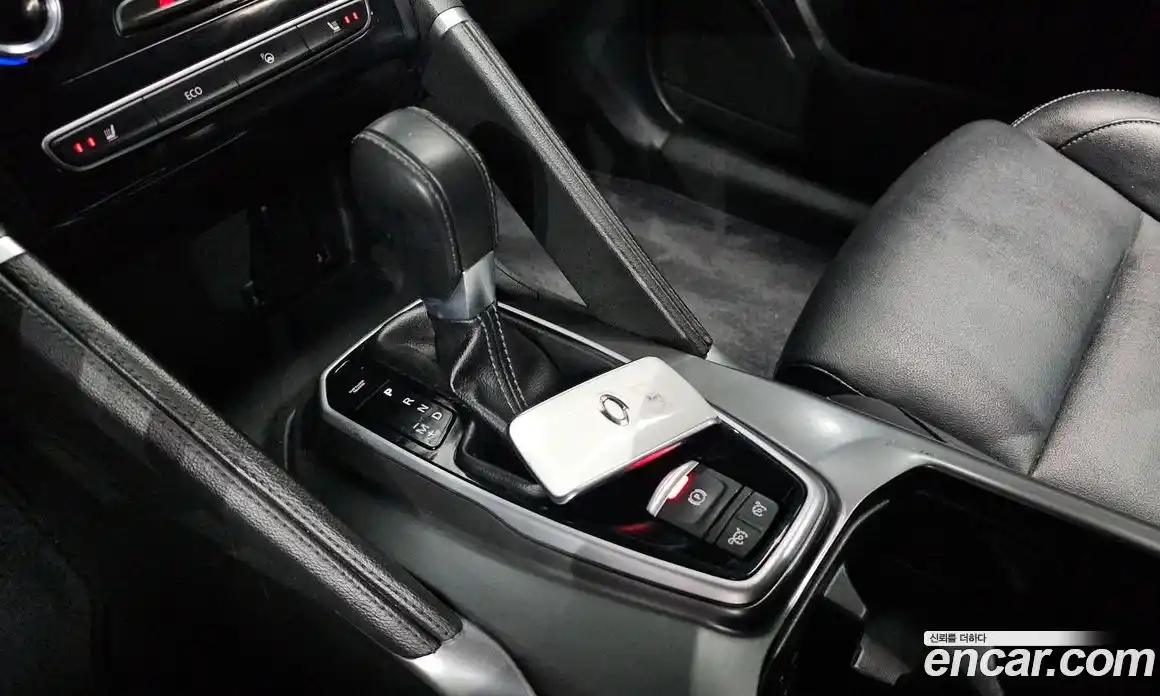 Renault QM6 2023 2.0 Автомат в Москве № 316958, фото 16