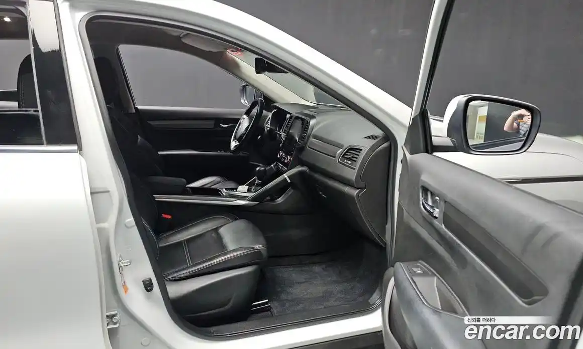 Renault QM6 2023 2.0 Автомат в Москве № 316958, фото 9