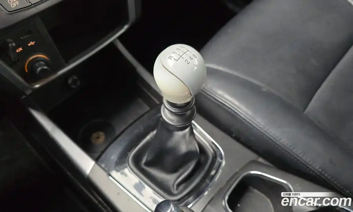 SsangYong Korando 2014 2.0 Механическая в Москве № 31847, фото 16