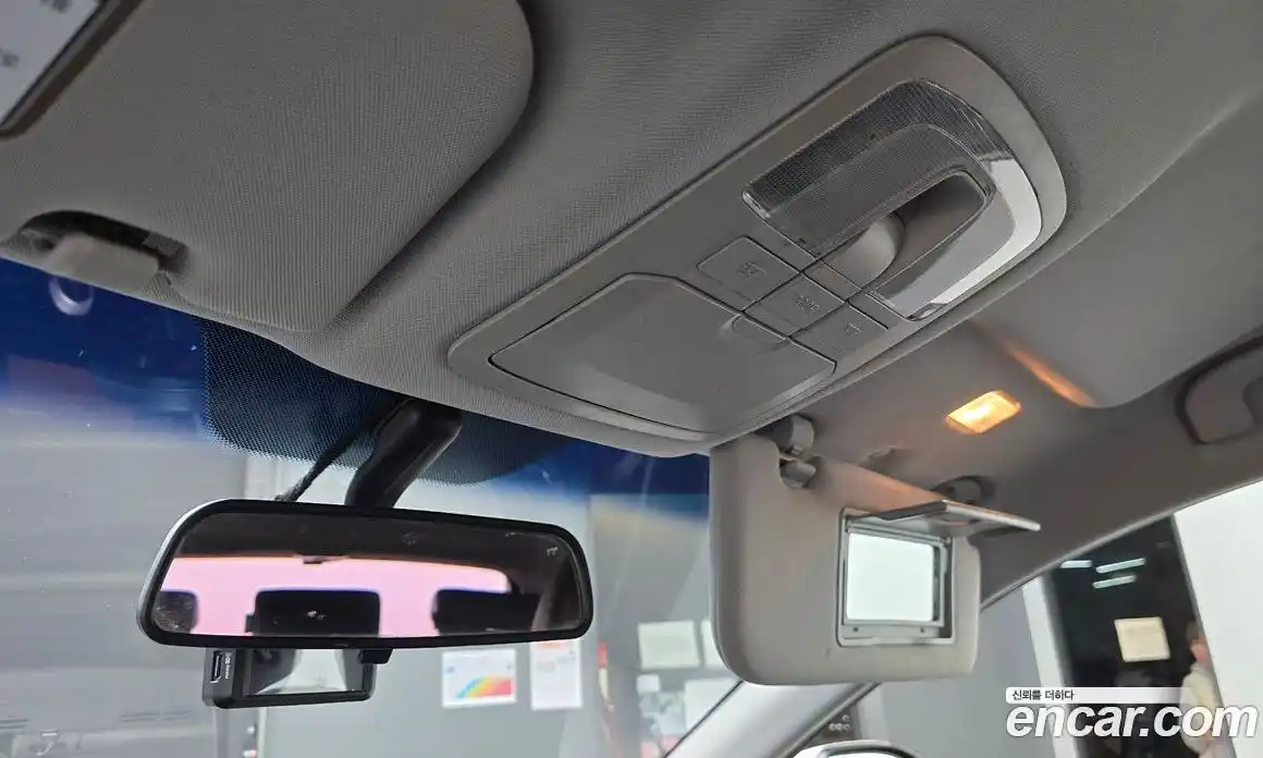 SsangYong Korando 2014 2.0 Механическая в Москве № 31847, фото 9