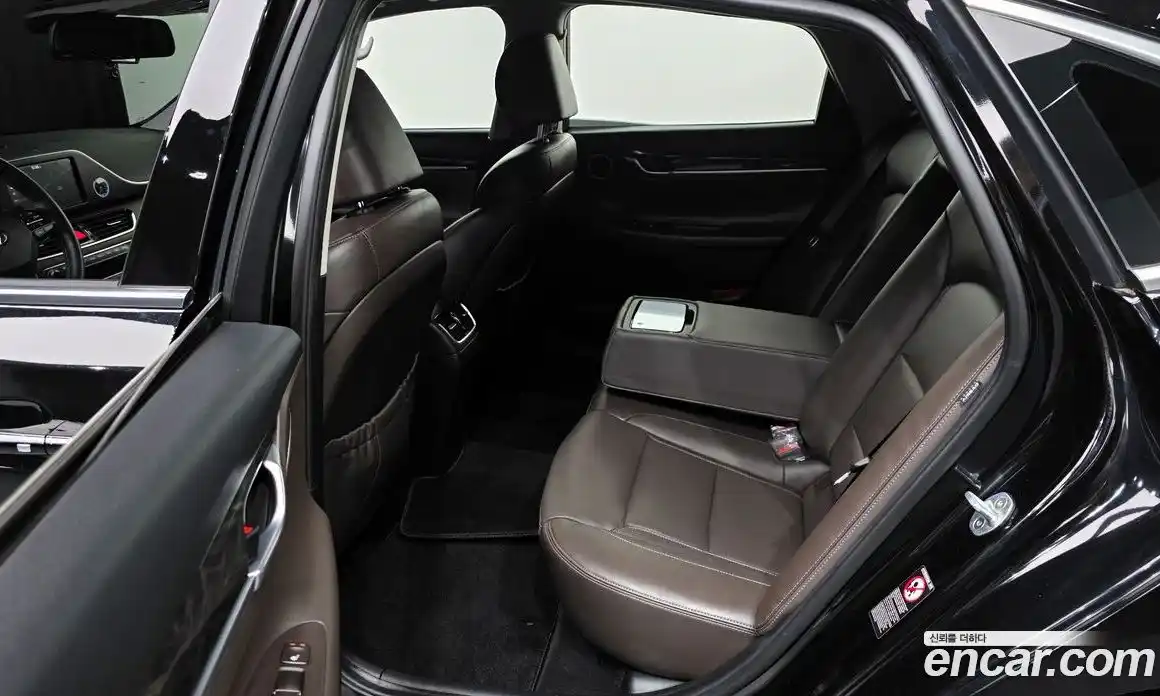 Hyundai Grandeur 2018 2.4 Автомат в Москве № 320064, фото 16