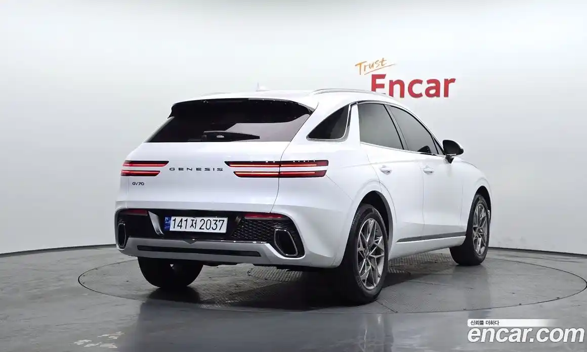 Genesis GV70 2023 2.5 Автомат в Москве № 339335, фото 17