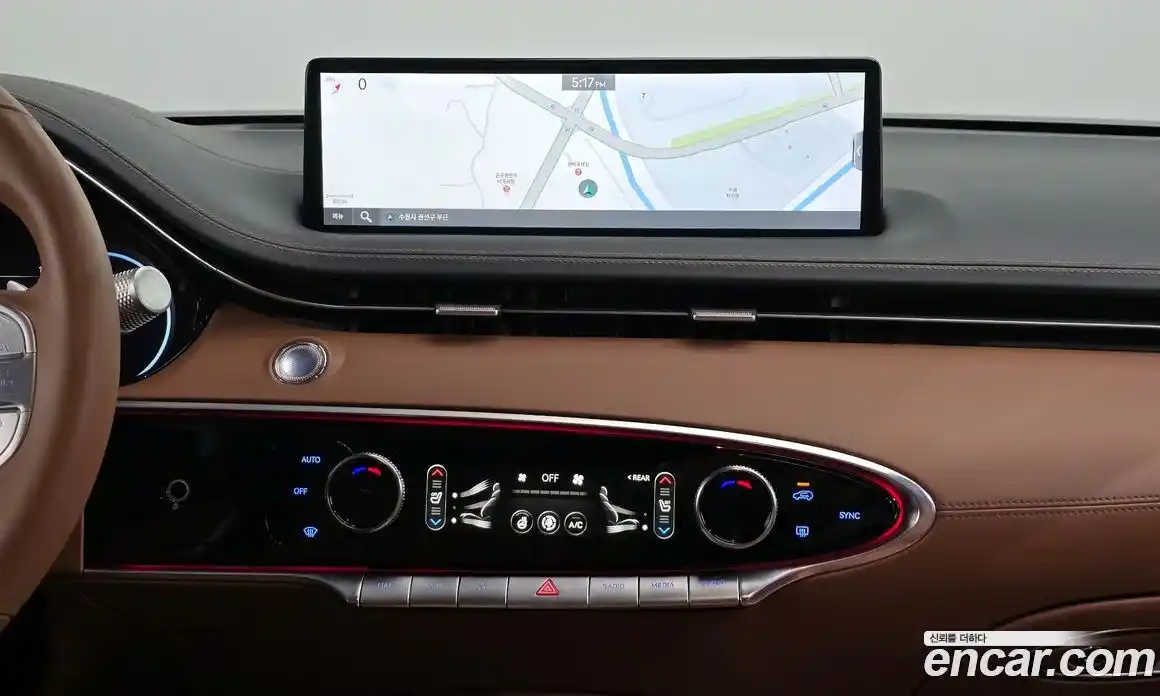 Genesis GV70 2023 2.5 Автомат в Москве № 339335, фото 9