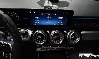 Mercedes-Benz GLB-Class 2024 2.0 Автомат в Москве № 340266, миниатюра 12