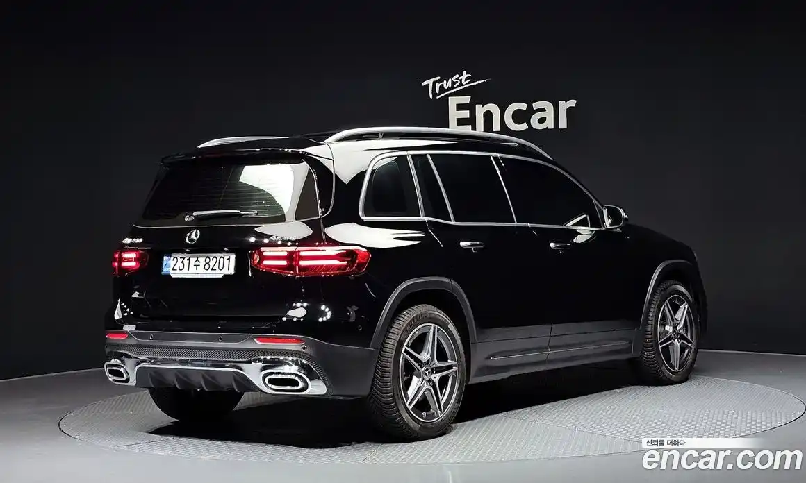 Mercedes-Benz GLB-Class 2024 2.0 Автомат в Москве № 340266, фото 9