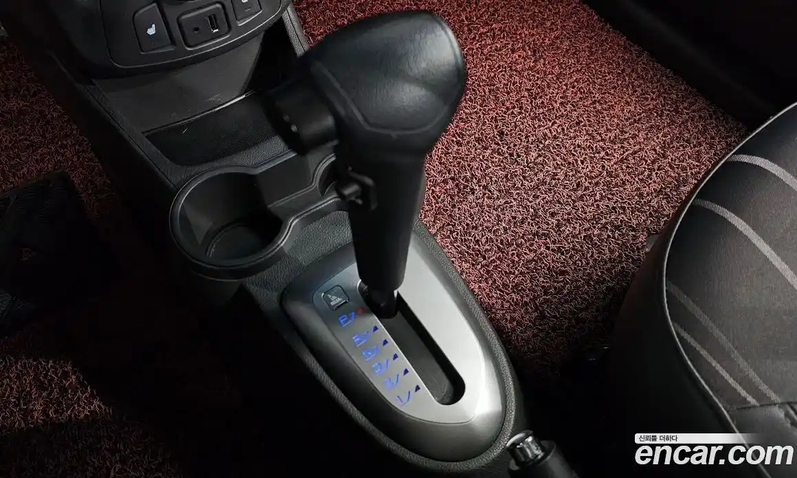 Chevrolet Spark 2013 1.0 Автомат в Москве № 39508, фото 4