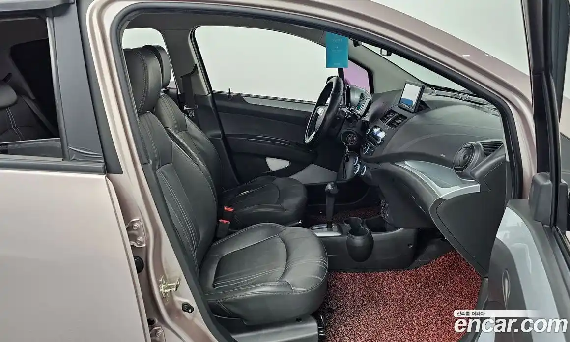 Chevrolet Spark 2013 1.0 Автомат в Москве № 39508, фото 9