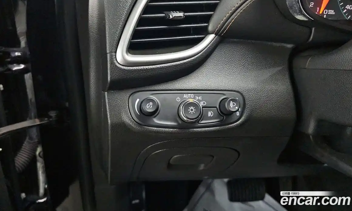 Chevrolet Trax 2017 1.4 Автомат в Москве № 39684, фото 16