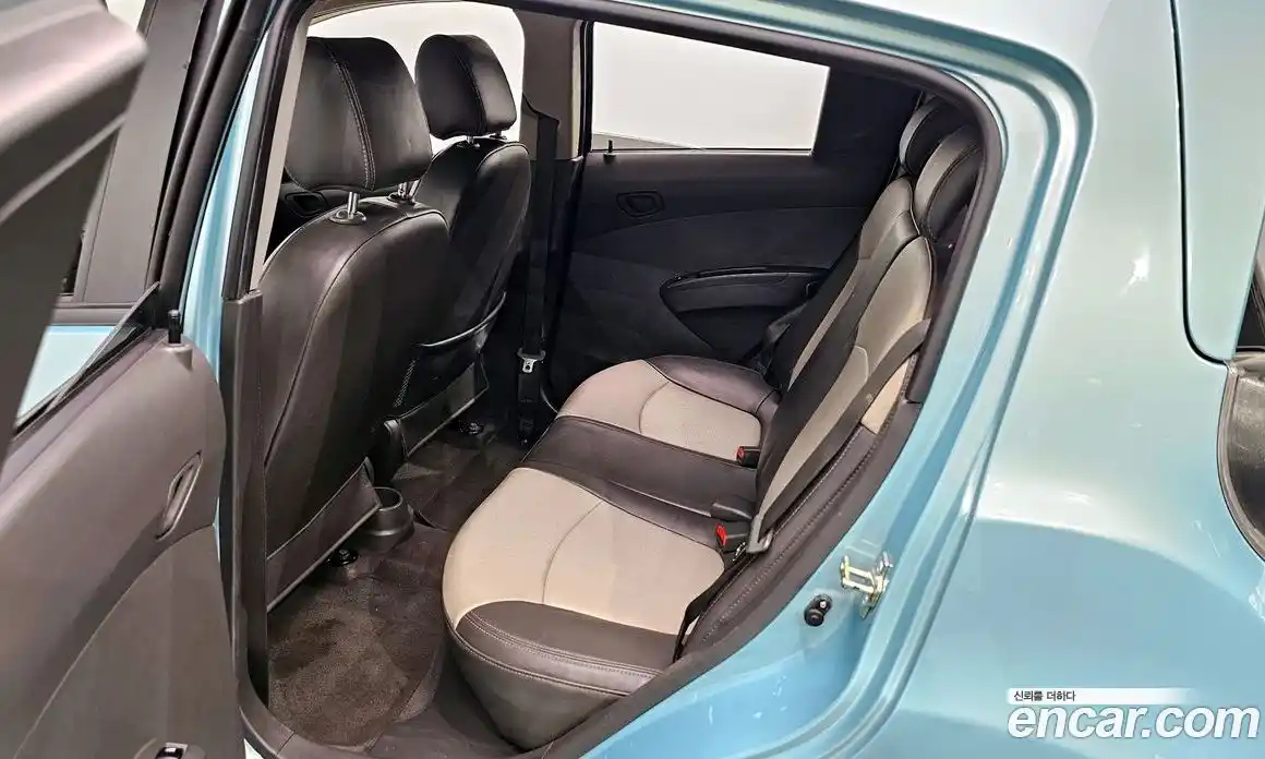 Chevrolet Spark 2012 1.0 Автомат в Москве № 40242, фото 11