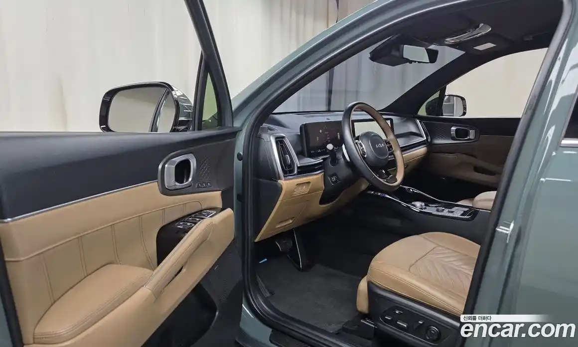 Kia Sorento 2024 1.6 Автомат в Москве № 53039, фото 3