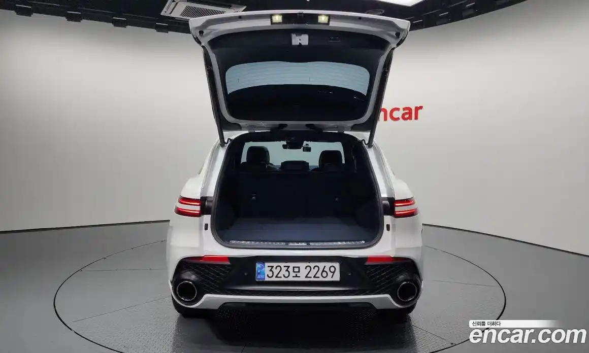 Genesis GV70 2024 2.5 Автомат в Москве № 57338, фото 14